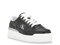 Alondra Sneaker