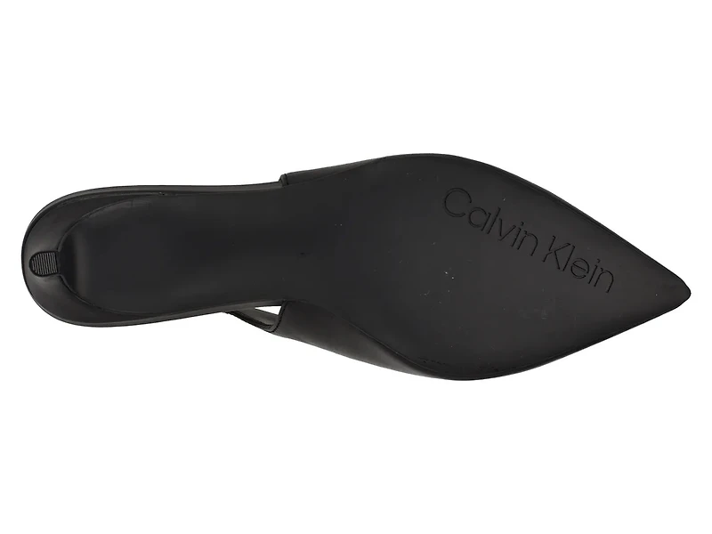 Dainty Pump