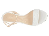 Aitina Sandal