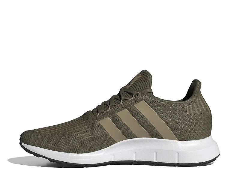 Swift Run 1.0 Sneaker