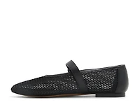 Quincey Mary Jane Flat