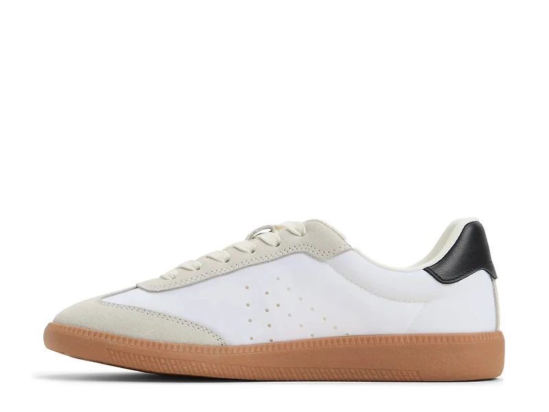Club Style Sneaker