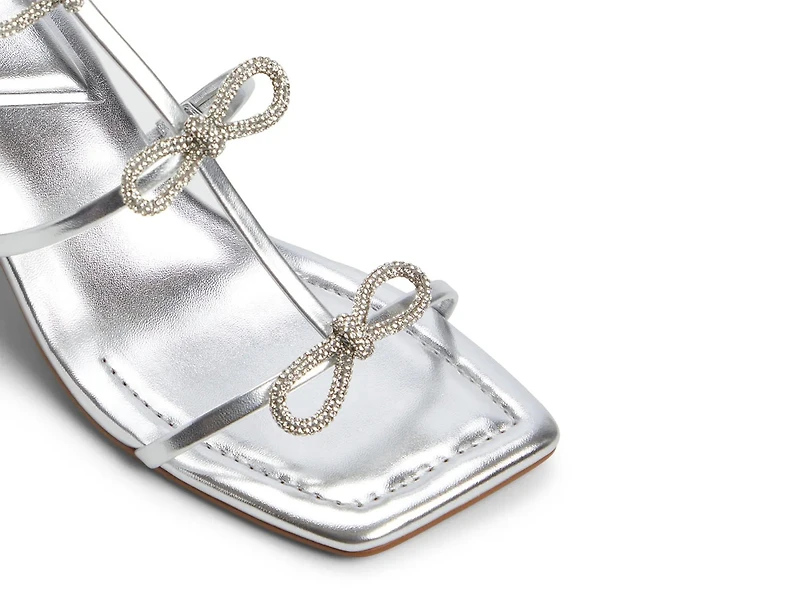 Kaeli Sandal