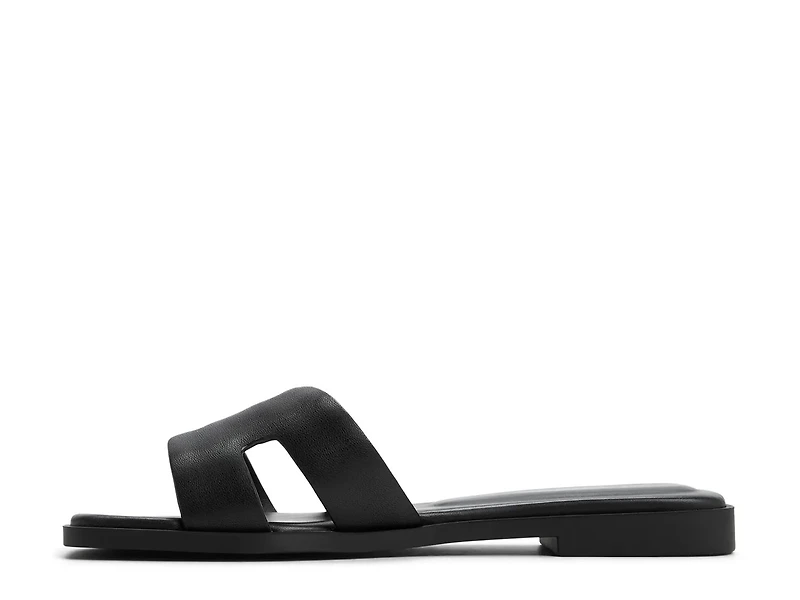 Its Sandal