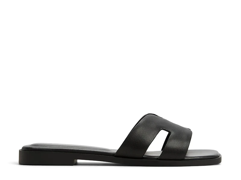 Its Sandal