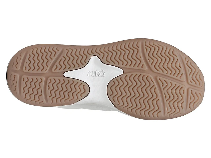 Court Agility Sneaker