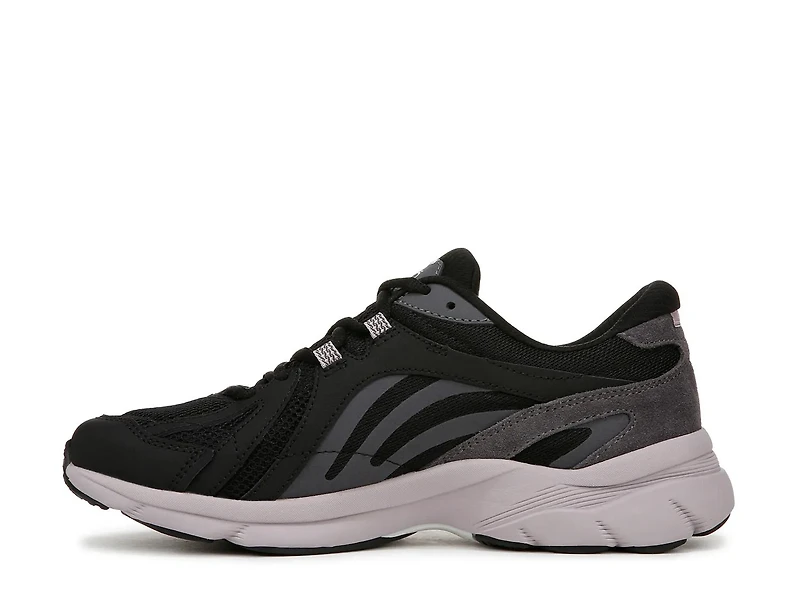 Skylift Walking Shoe