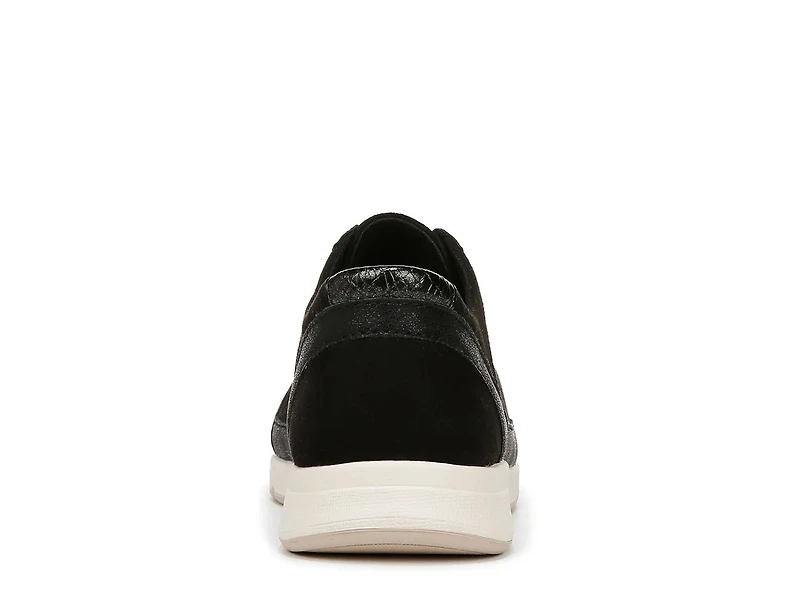 Recover Sneaker