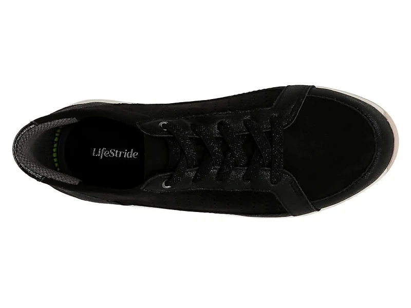 Recover Sneaker