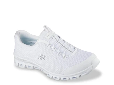 Glide-Step Resilience Sneaker - Women's