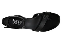Nyah Sandal