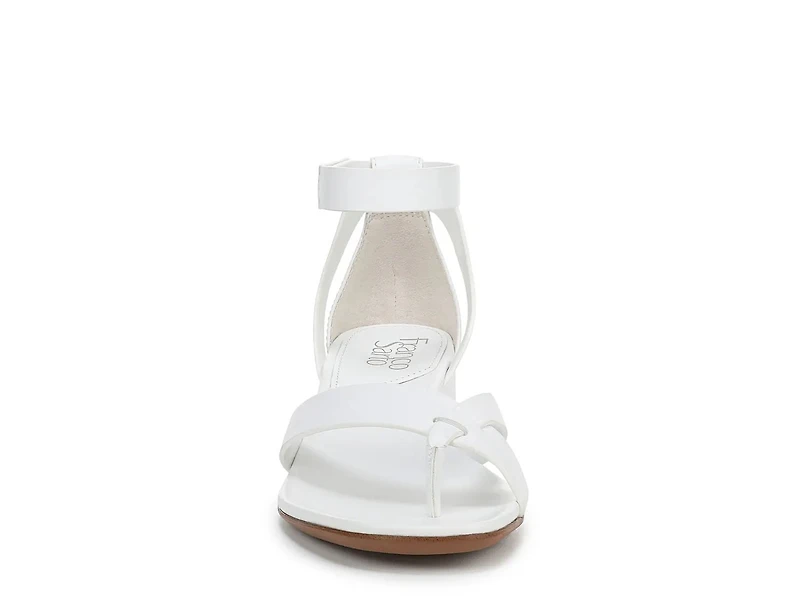 Nyah Sandal