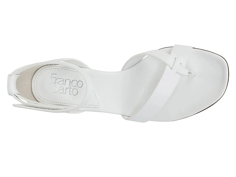 Nyah Sandal
