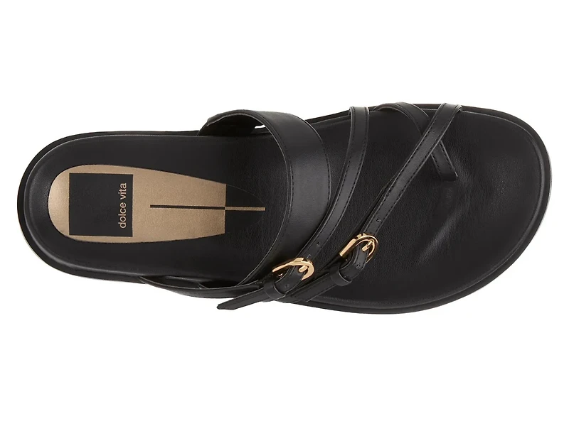 Dionna Sandal