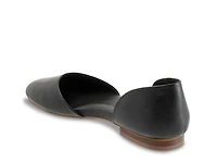 Kamari Flat
