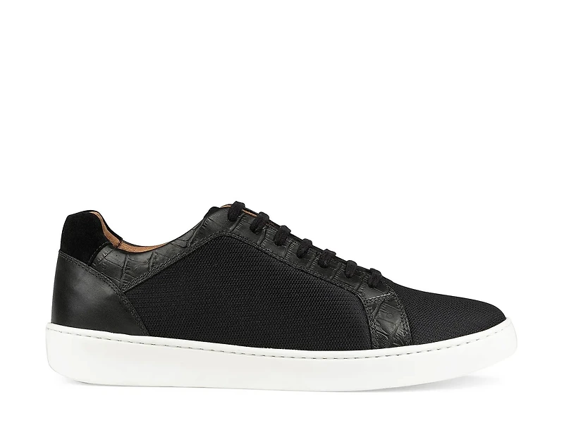 Archie Sneaker