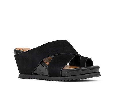 Sisu Wedge Sandal