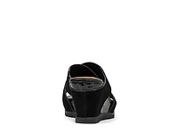 Sisu Wedge Sandal