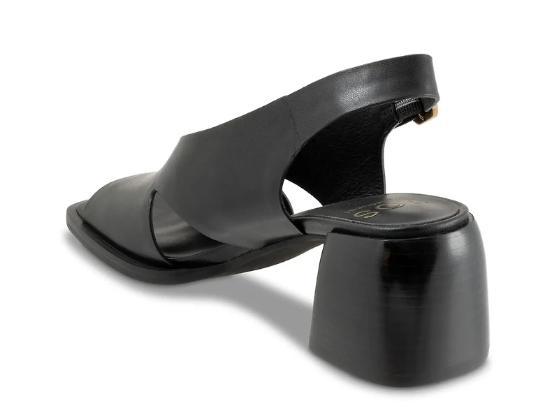 Isadora Sandal