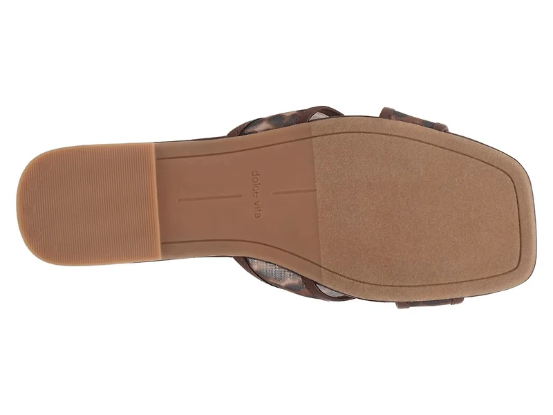 Lucie Sandal