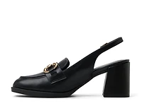 Linnette Pump