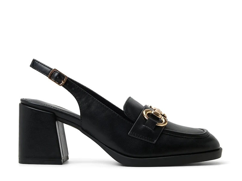 Linnette Pump