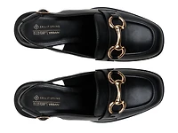 Linnette Pump