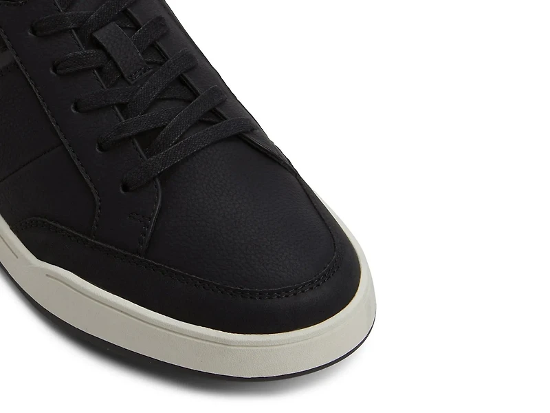 Pallisade Sneaker
