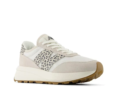 370 Sneaker