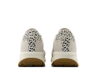 370 Sneaker