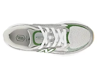 Fresh Foam Arishi v4 Tira Luxe Running Shoe - Women's