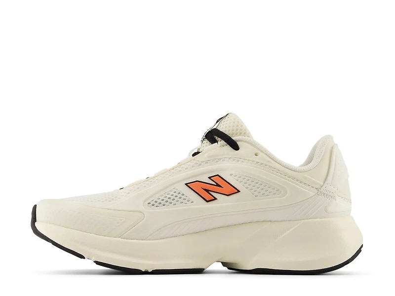 Catalyst Sneaker