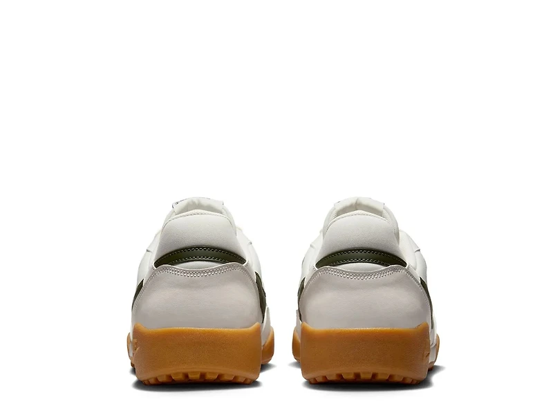 Terra Manta Sneaker