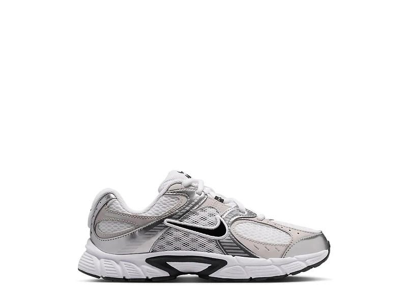 V5 RNR Sneaker