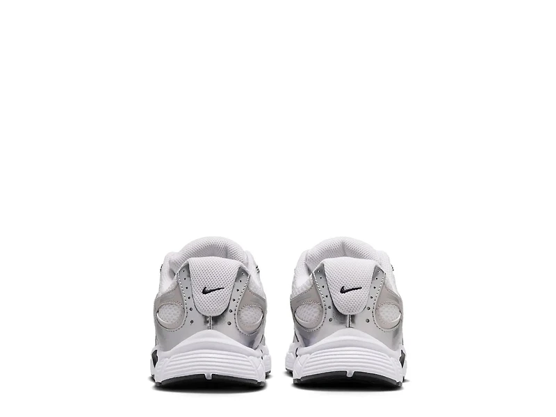 V5 RNR Sneaker