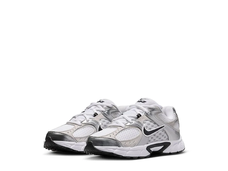 V5 RNR Sneaker