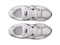 V5 RNR Sneaker