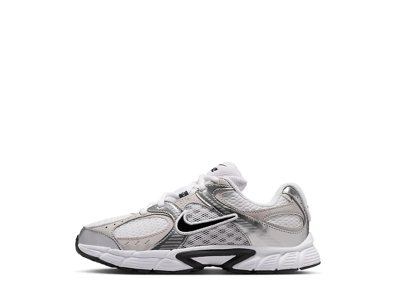 V5 RNR Sneaker