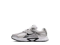 V5 RNR Sneaker