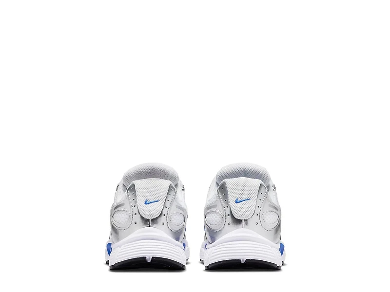 V5 RNR Sneaker