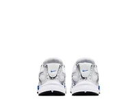 V5 RNR Sneaker