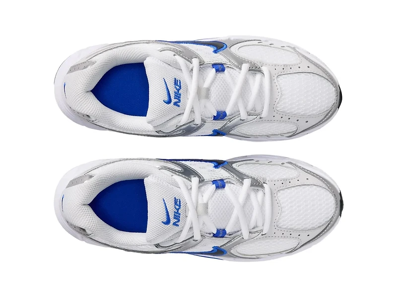 V5 RNR Sneaker