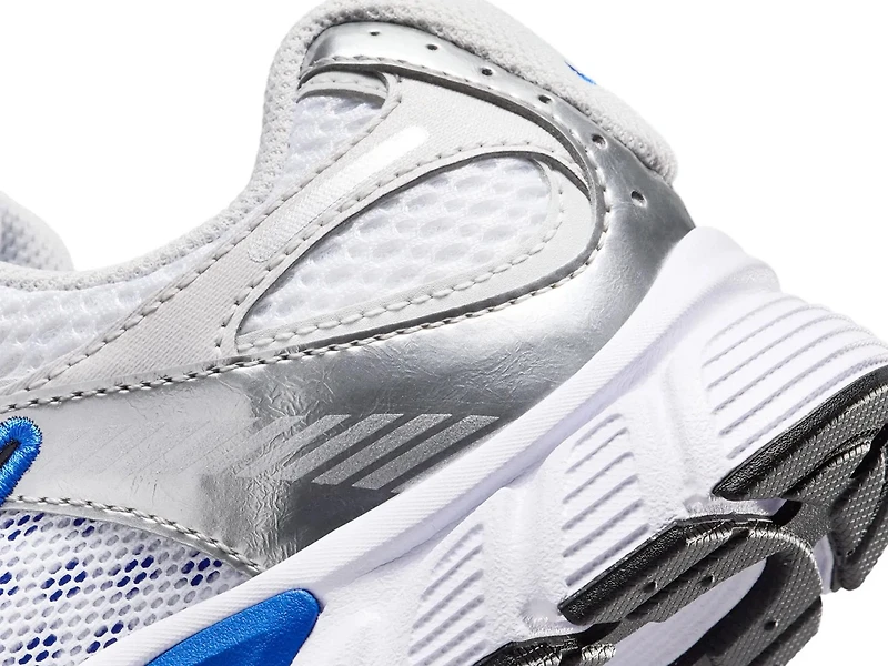 V5 RNR Sneaker
