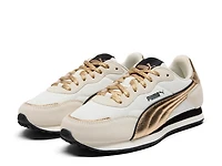 St. Miler Rose Sneaker - Women's