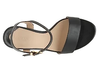 Gwen Sandal