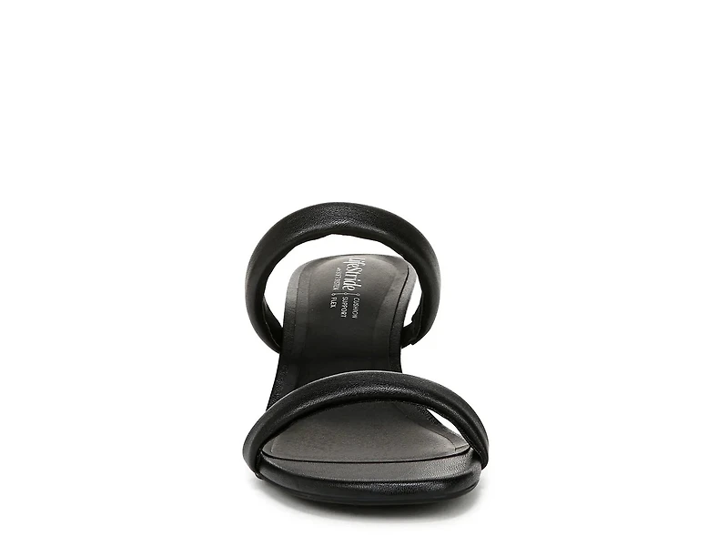 Nalani Sandal