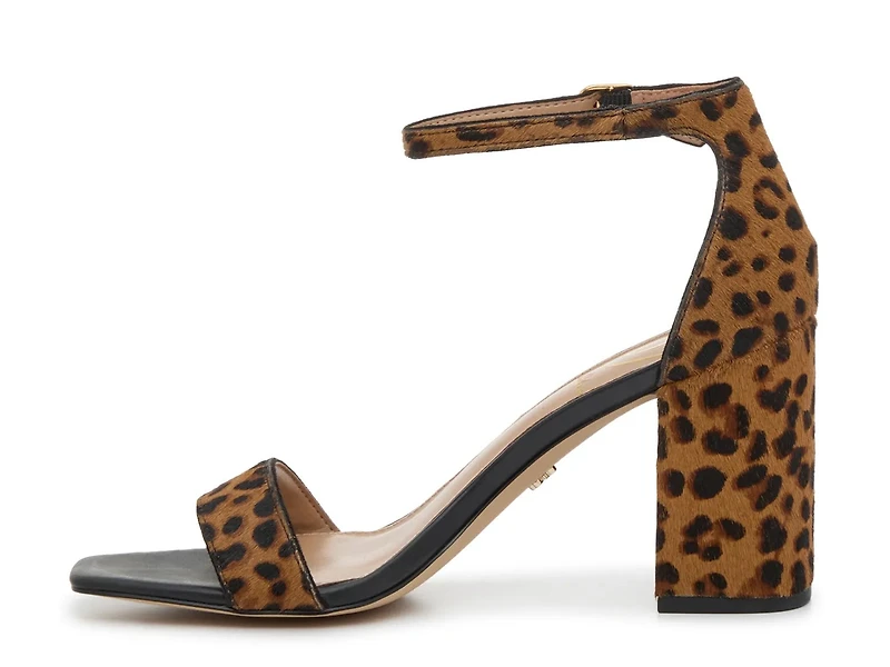 Daniella Sandal