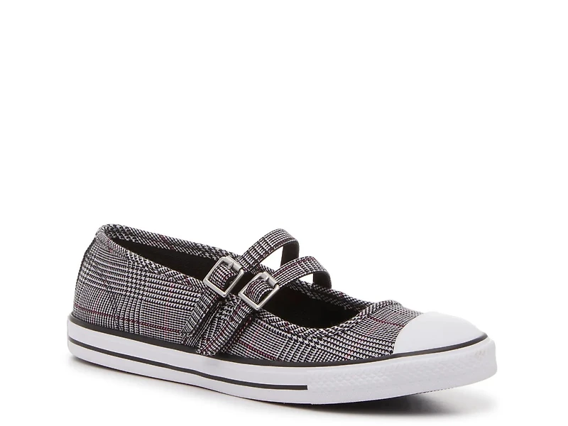 Dainty Mary Jane Sneaker