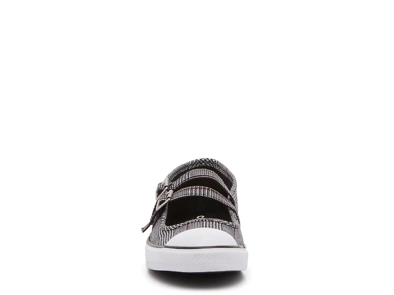 Dainty Mary Jane Sneaker