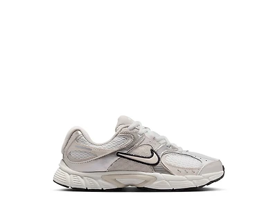 V5 RNR Sneaker
